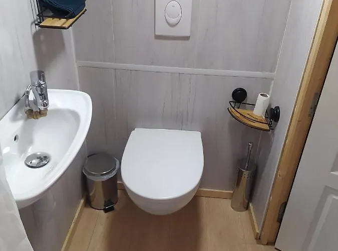 Campsite Le Noyer Du Baron *